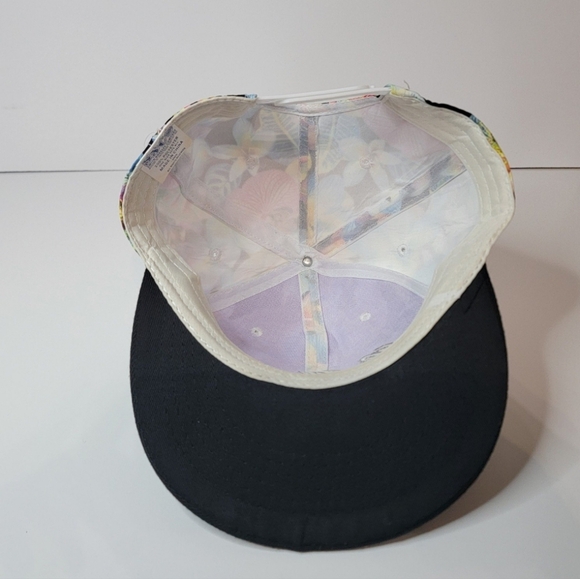 Smith Novelty Company Las Vegas Floral Snap Back Hat Cap Adjustable Beachwear - Picture 7 of 9